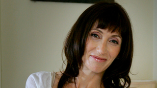 Beloved YA Author in War With Bank of America